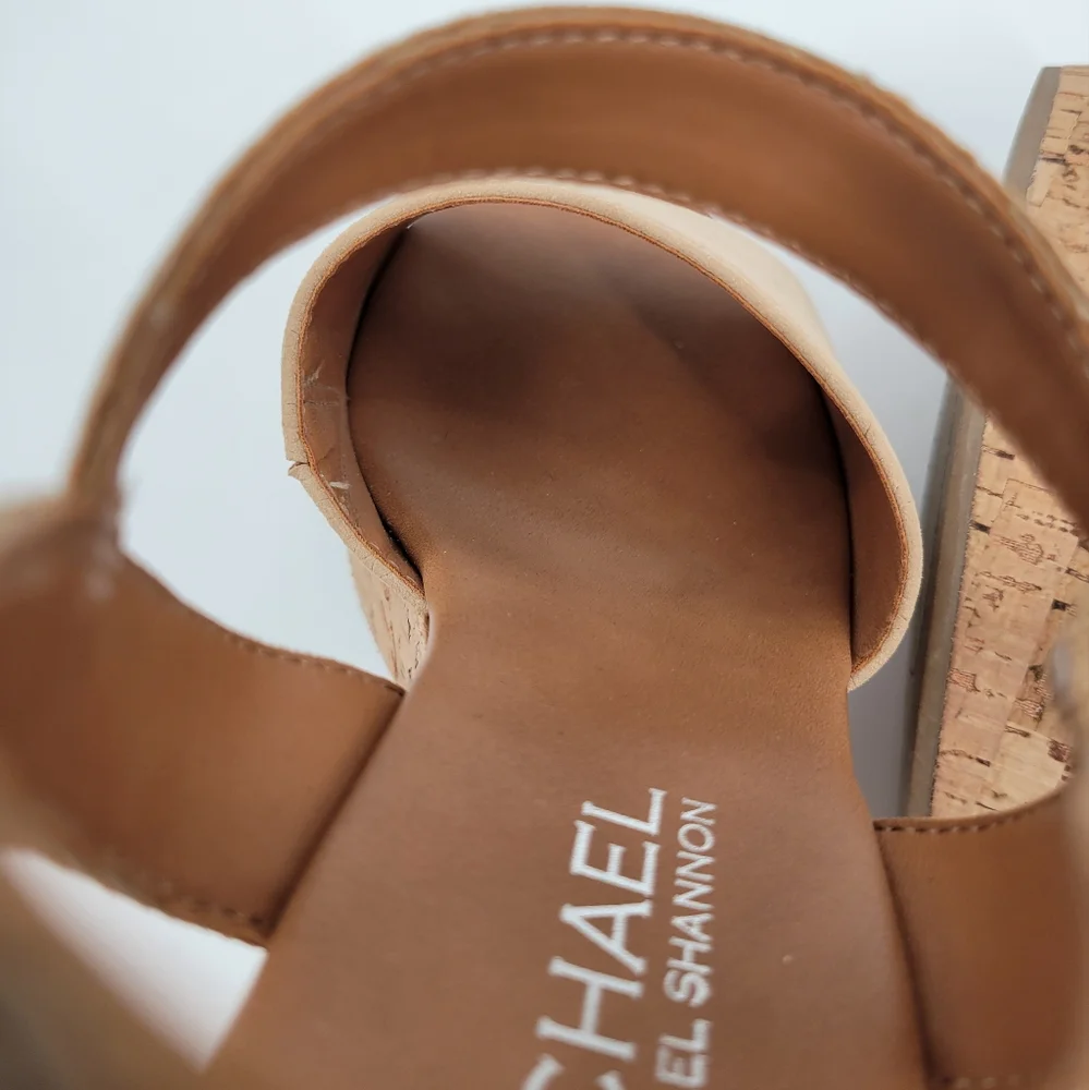 Michael by Michael Shannon Tan Nude Wedge Shoes Women's Size 7